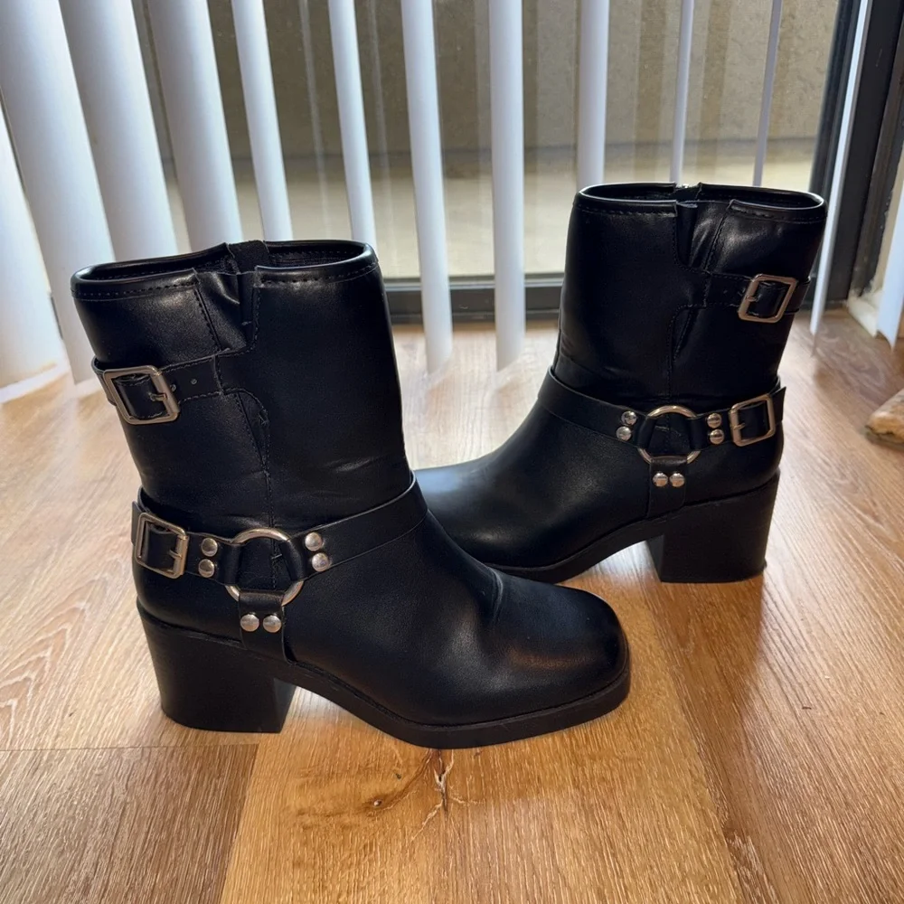 Black Leather Style Ankle Boots Women’s Size 9 - Picture 1 of 11
